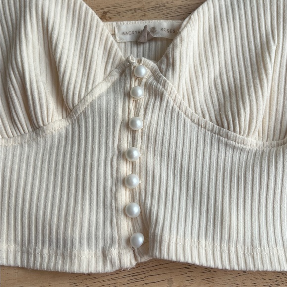 Cream Ribbed crop top - Picture 2 of 3